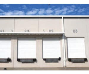 CommercialGarageDoor_WayneDalton_SectionalDoors_InsulatedSteel_Modelc-20