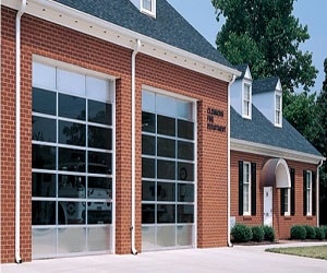 CommercialGarageDoor_Amarr_SectionalAluminum_Model3552