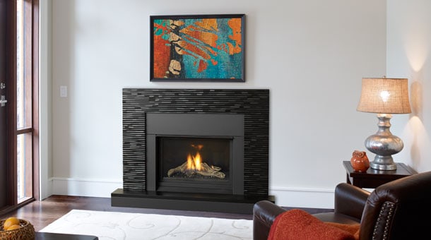 Regency Horizon HZ33CE Gas Fireplace